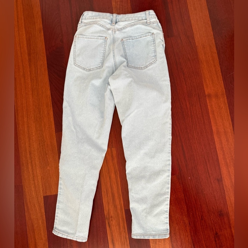 Primark Light Blue High Rise Jeans - Picture 2 of 3